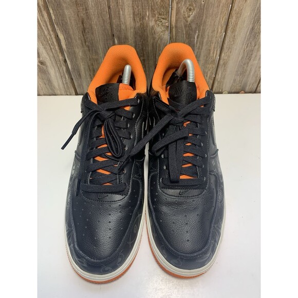 NIKE AIR FORCE 1 07 PREMIUM "HALLOWEEN 2021" BLACK-STARFISH SZ 9.5 [DC8891-001] - Picture 2 of 9